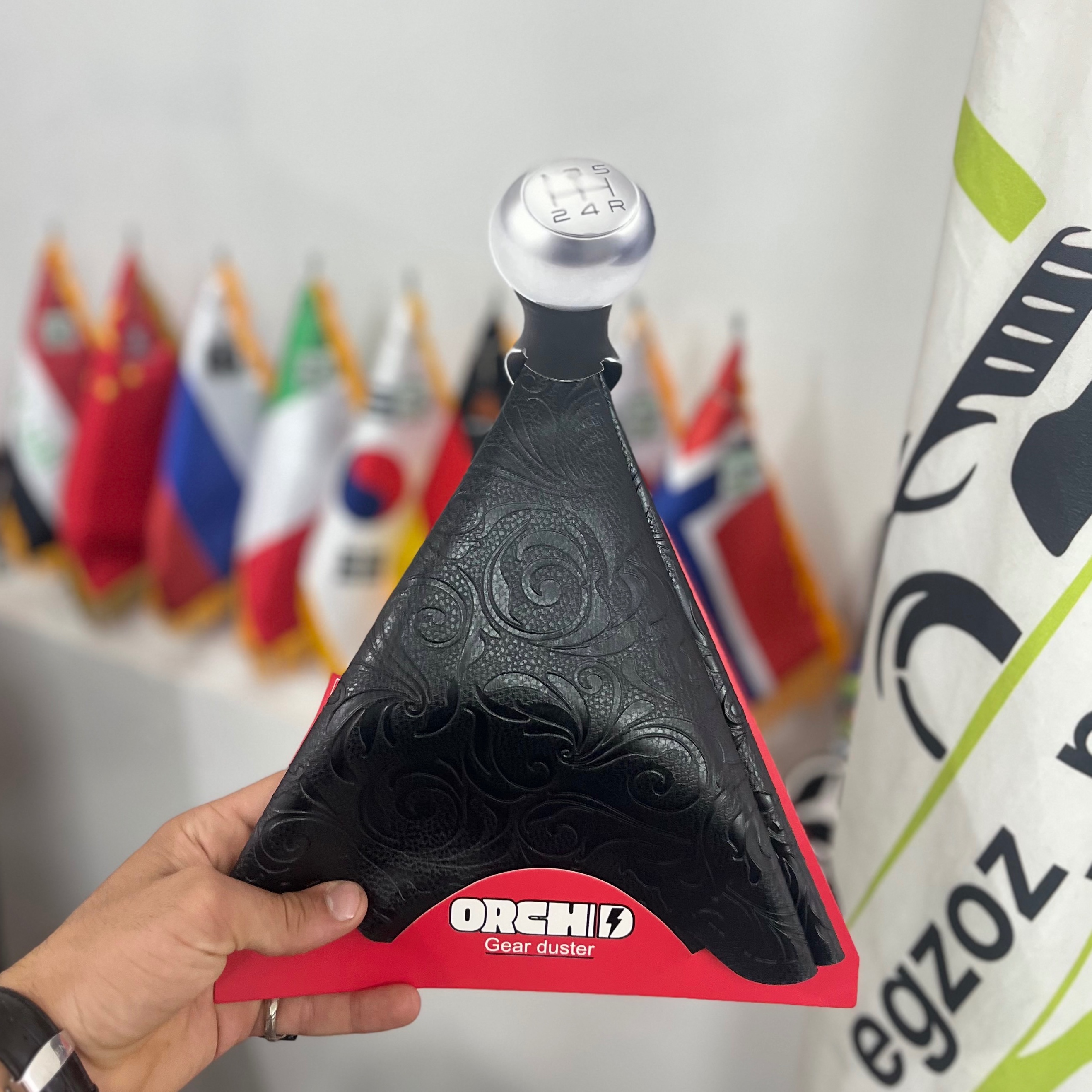 گردگیر دنده چرمی مشکی مدل MK بازرگانی اگزوزپرشین